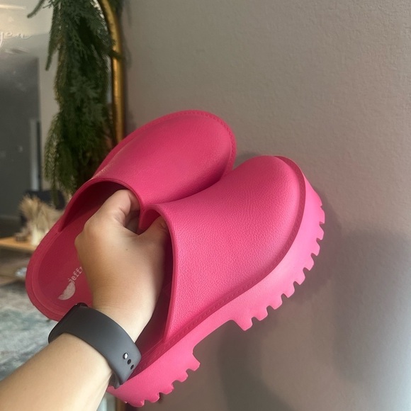 Jeffery Campbell pink platform clogs size 6 - Picture 1 of 3